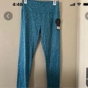 New with tag size medium women leggings